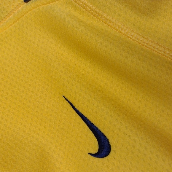 Nike Men's Quarter Zip Large Yellow/Gold/Maize Dri-Fit - Picture 4 of 7